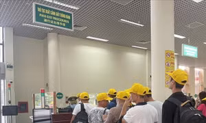 Cửa khẩu quốc tế Móng Cái đón 1.000 người nhập cảnh trong ngày mùng 1 Tết