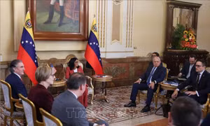 Mỹ tuyên bố sẽ khôi phục quan hệ ngoại giao với Venezuela
