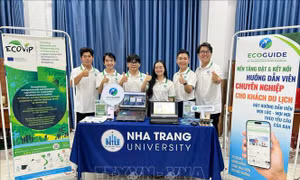 Khát vọng cống hiến từ giảng đường đến hoạt động cộng đồng