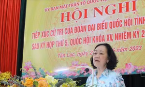 Quan tâm hơn nữa đến đội ngũ người uy tín trong đồng bào dân tộc thiểu số
