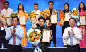 Lan tỏa giá trị tư tưởng, đạo đức, phong cách Hồ Chí Minh qua các tác phẩm