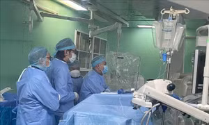 Can thiệp nội mạch cứu sống bệnh nhân bị giả phình động mạch thận khổng lồ