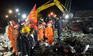 Lở đất làm hàng chục người thương vong và mất tích tại Trung Quốc