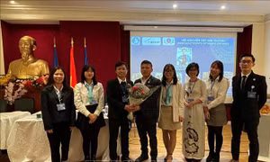 Hội Sinh viên Việt Nam tại Pháp có tên gọi mới