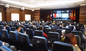 Cộng đồng người Việt tại Lào quyết tâm góp sức phát triển đất nước