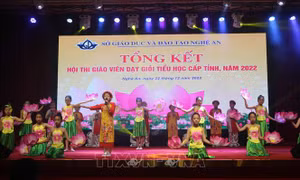 Phục dựng không gian diễn xướng cho dân ca ví, giặm Nghệ Tĩnh