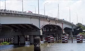 TP Hồ Chí Minh kiến nghị điều tra nguyên nhân làm hư hỏng Cầu Bình Phước 1