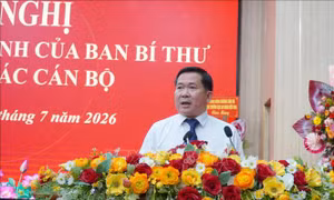 Trung tướng Đinh Văn Nơi giữ chức Bí thư Đảng ủy Đặc khu Phú Quốc