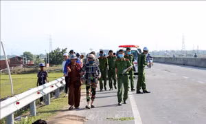 Truy tìm đối tượng gây tai nạn giao thông chết người rồi bỏ trốn