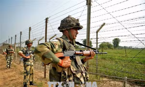 Pakistan tố Ấn Độ thực hiện gần 2.600 vụ vi phạm thỏa thuận ngừng bắn dọc biên giới 