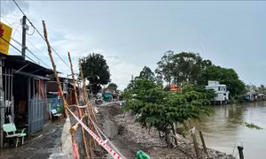 Liên tiếp xảy ra sạt lở bờ sông, kênh rạch tại An Giang 