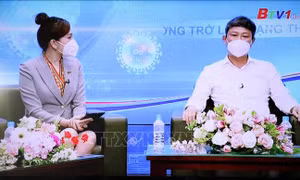 Chủ tịch UBND tỉnh Bình Dương đối thoại trên truyền hình về trạng thái 'bình thường mới'
