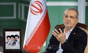 Xung đột tại Trung Đông: Tổng thống Iran kêu gọi đối thoại và hợp tác 