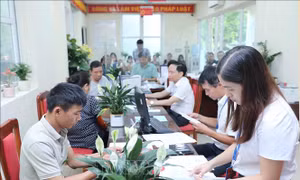 Chính quyền 2 cấp rút ngắn thời gian, thuận lợi giải quyết thủ tục đất đai