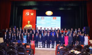 Tăng cường hợp tác đào tạo, bồi dưỡng cán bộ lãnh đạo, quản lý cho Đảng, Nhà nước Lào