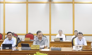 Bộ Chính trị cho ý kiến hoàn thiện thể chế vượt trội, tạo động lực mới để TP Hồ Chí Minh phát triển nhanh, bền vững