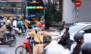 Hà Nội: Phân luồng giao thông phục vụ sự kiện văn hóa chào mừng Xuân Ất Tỵ