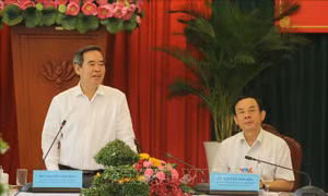 Đoàn khảo sát Tiểu ban Văn kiện và Tiểu ban Điều lệ Đại hội XIII làm việc tại Đồng Nai