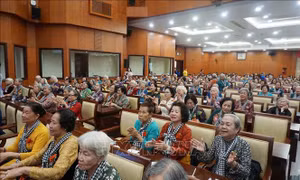 Thành phố Hồ Chí Minh: Gặp mặt nữ cựu tù cách mạng tiêu biểu