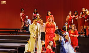 Nhạc kịch 'La Traviata' - câu chuyện tình yêu lãng mạn, nhưng đầy bi thương