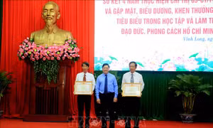 Học tập và làm theo Bác góp phần thực hiện hiệu quả nhiệm vụ phát triển kinh tế - xã hội