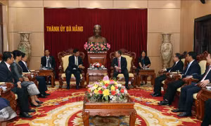 Tăng cường mối quan hệ hợp tác giữa ngành Tòa án Việt Nam - Lào