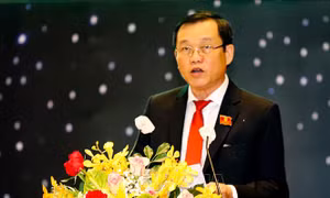 Ông Phạm Văn Chánh được bầu giữ chức Chủ tịch HĐND tỉnh Bình Dương