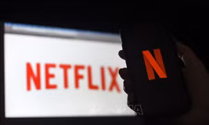 Netflix từ chối bổ sung mục khuyến cáo cho series phim 'The Crown'