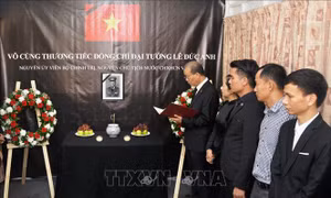 Lễ viếng và mở sổ tang nguyên Chủ tịch nước Lê Đức Anh tại Chile và Tanzania