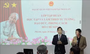 Từ Bảo tàng Bản Đông Hồ Chí Minh thấm nhuần tấm gương đạo đức và tư tưởng của Bác