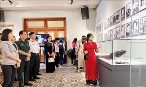 Trưng bày chuyên đề 'Kỷ vật - Ký ức của chiến tranh'