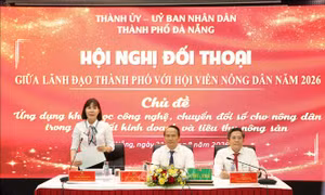 Đối thoại với nông dân, tháo gỡ nút thắt về vốn và chuyển đổi số