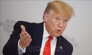Các luật sư Nhà Trắng bắt đầu bảo vệ Tổng thống Trump trong phiên luận tội