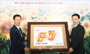 Phát hành bộ tem kỷ niệm 90 năm thành lập Đảng