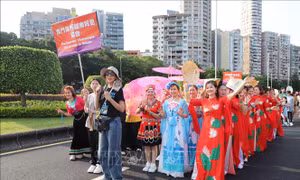 Việt Nam tham gia lễ diễu hành Carnival quốc tế tại Macau (Trung Quốc)