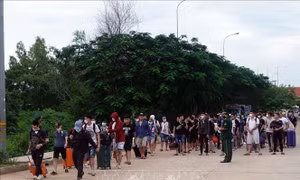 Tiếp nhận thêm 67 công dân Việt Nam trở về từ Campuchia