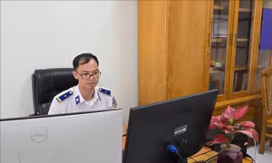 Thiếu tá Cảnh sát biển với nhiều sáng kiến bảo đảm an toàn trên những con tàu