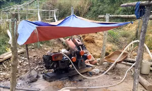 Ngổn ngang hầm lò đào vàng trái phép tại Sa Pa, Lào Cai