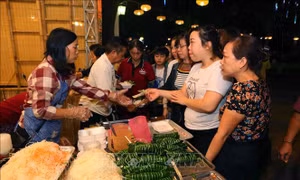 Gần 7 vạn lượt khách tham quan Lễ hội văn hóa ẩm thực Hà Nội 2018