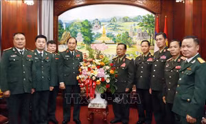 Bộ Quốc phòng Việt Nam chúc mừng 75 năm Ngày thành lập Quân đội Nhân dân Lào