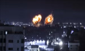 Bóng bay gây cháy từ Dải Gaza gây nhiều vụ hỏa hoạn tại Israel 