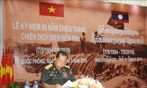 Bộ Quốc phòng Lào tổ chức mít tinh trọng thể kỷ niệm 65 năm Chiến thắng Điện Biên Phủ
