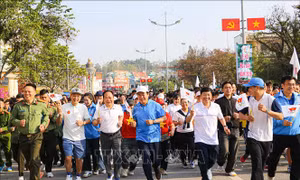 Trên 2.200 người tham gia Ngày chạy Olympic vì sức khỏe toàn dân năm 2026