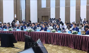 Hội nghị bàn tròn cấp Bộ trưởng về Quản trị Trí tuệ nhân tạo