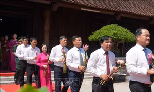 Những đóa sen thành kính dâng Người trong ngày Tết Độc lập
