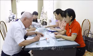 Người từ 70 tuổi không có lương hưu sẽ được nhận trợ cấp hưu trí xã hội từ 1/7/2025