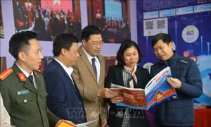 Sơn La, Tuyên Quang, Phú Yên tổ chức Hội báo xuân Quý Mão