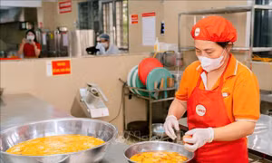 Hà Nội: Tối ưu hóa quy trình tổ chức bữa ăn bán trú cho học sinh