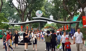 Các điểm đến tại TP Hồ Chí Minh đông nghịt khách tham quan dịp nghỉ lễ 2/9