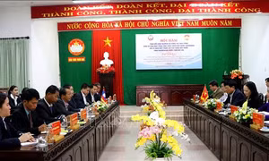 Thừa Thiên - Huế chia sẻ kinh nghiệm về công tác Mặt trận với tỉnh Champasak